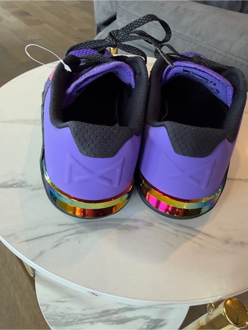Nike men’s Metcon 6 Purple Athletic Sneakers Pink Swoosh and iridescent heal - Picture 3 of 5